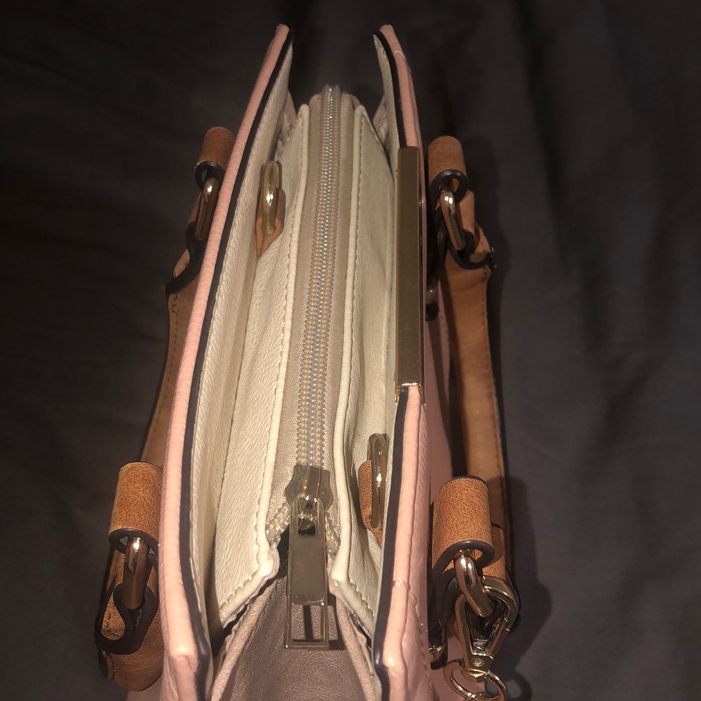 Pink Handbag - Picture 5 of 5